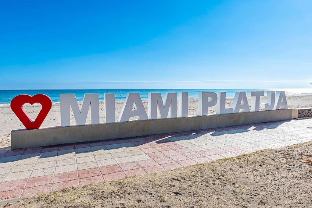 Luxury Casa Con Piscina, Wifi, 150M Dal Mare Apartment Miami Playa Luaran gambar