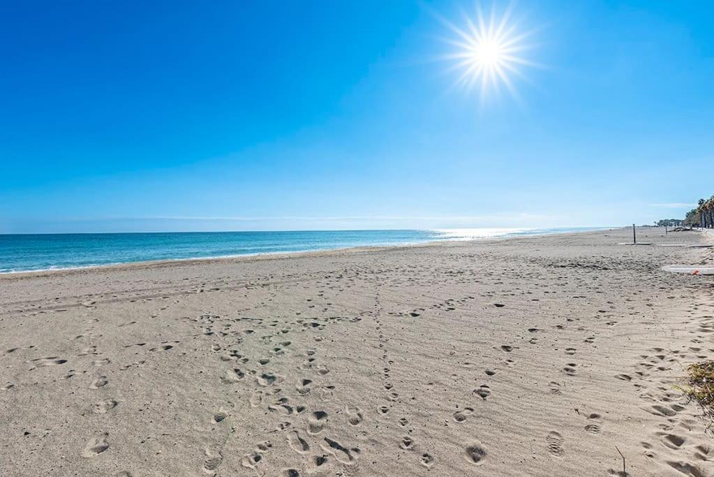 Luxury Casa Con Piscina, Wifi, 150M Dal Mare Apartment Miami Playa Luaran gambar
