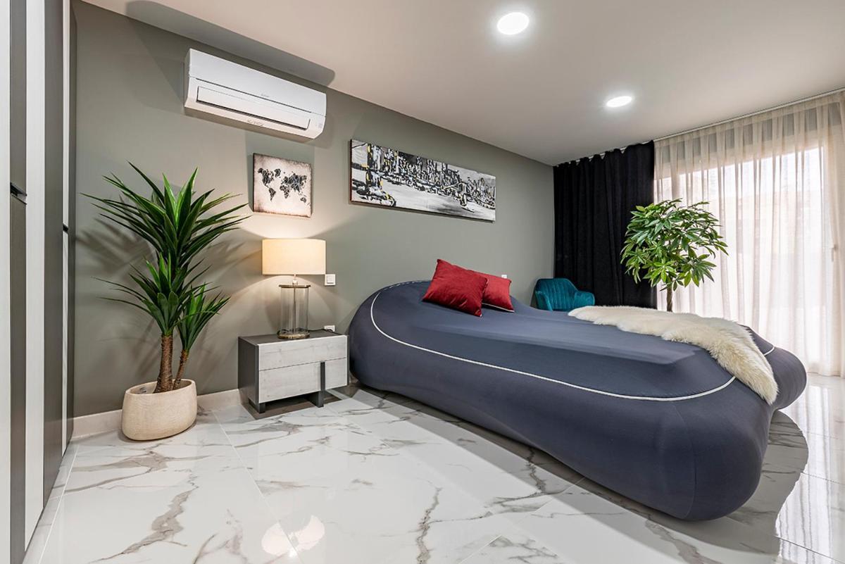 Luxury Casa Con Piscina, Wifi, 150M Dal Mare Apartment Miami Playa Luaran gambar